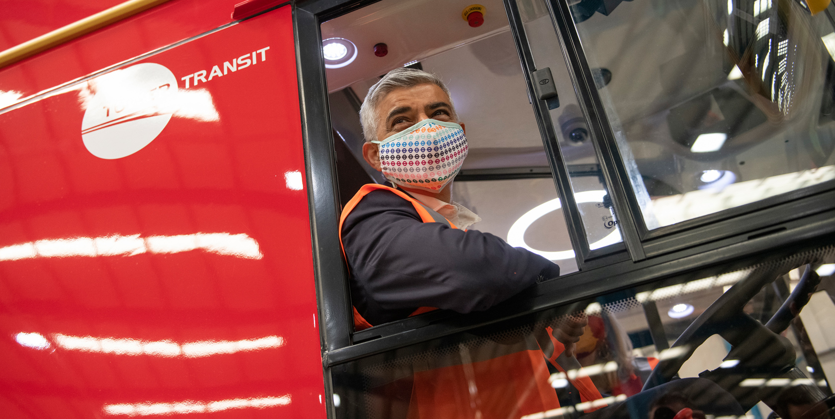 Mayor of London visits Switch Mobility electric bus factory in North Yorkshire